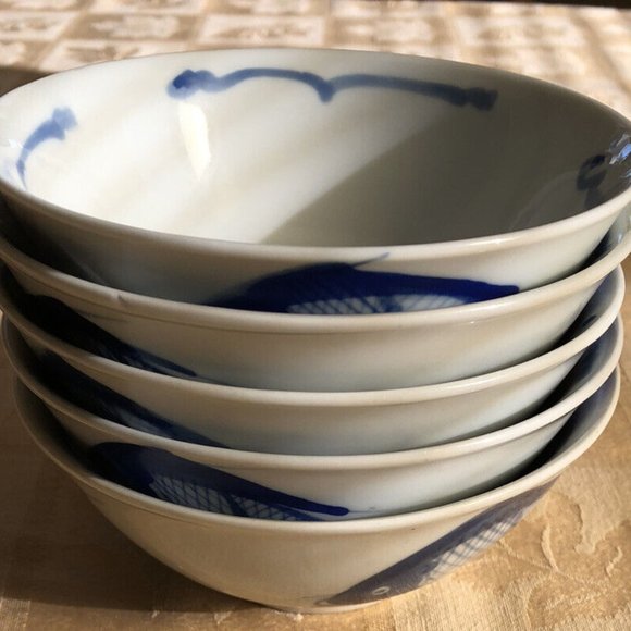 Set of 5 Vintage Blue and White Chinese Koi Fish Bowls 5” Stamped - Picture 2 of 6